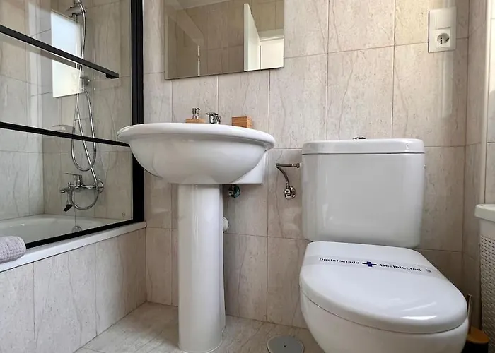 Semesterbostad Casa Hazas - Monabri *