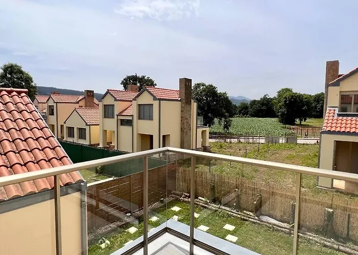 Semesterbostad Casa Hazas - Monabri